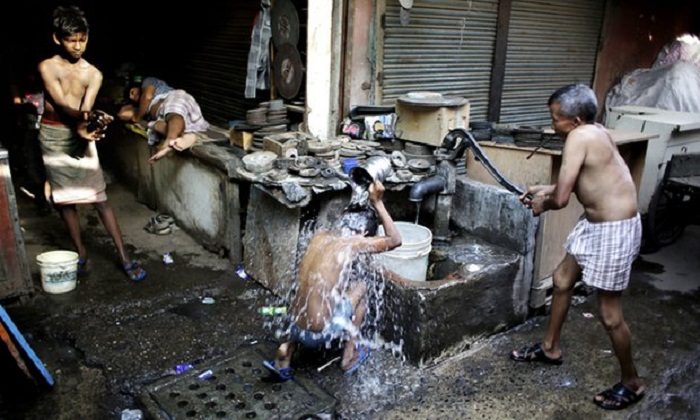 World`s eight richest people have same wealth as poorest 50% 